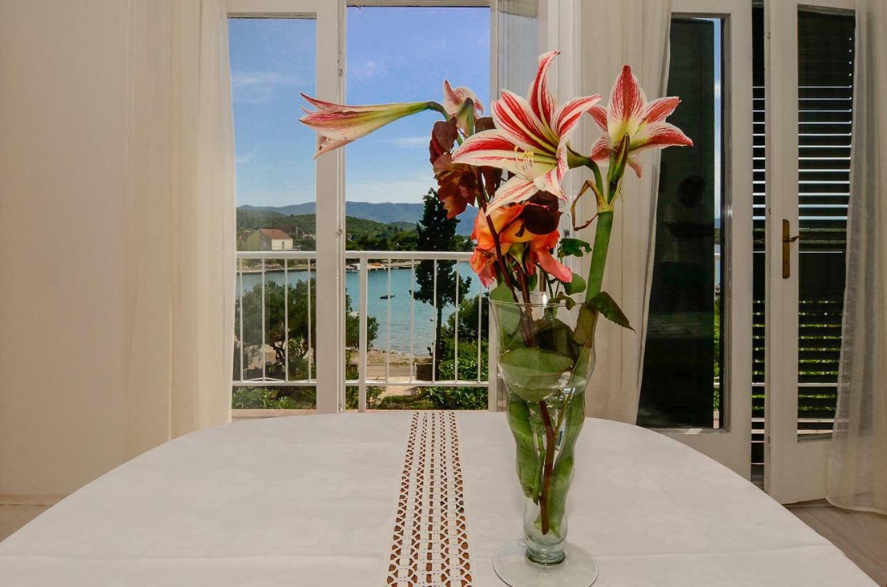 Holiday Home Lovište Екстериор снимка