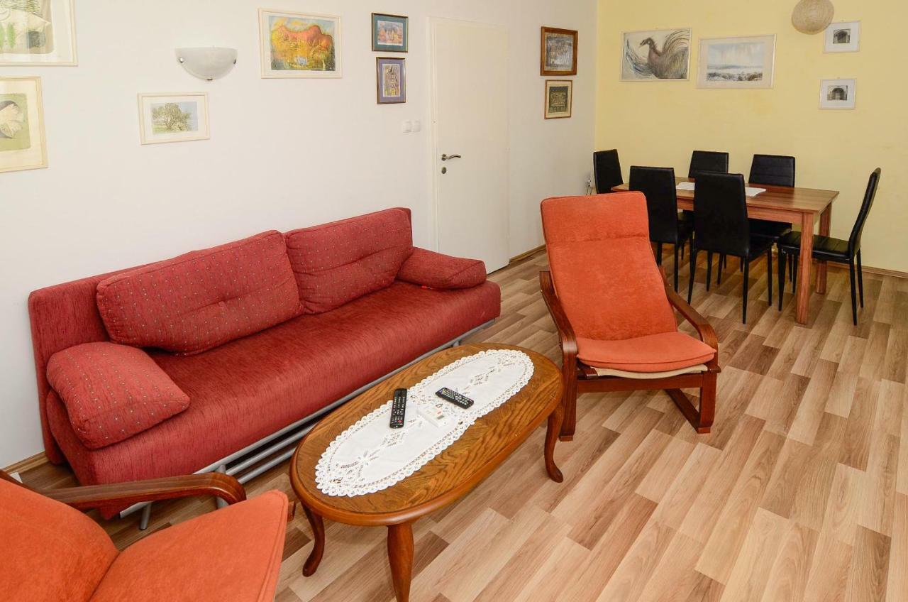 Holiday Home Lovište Екстериор снимка