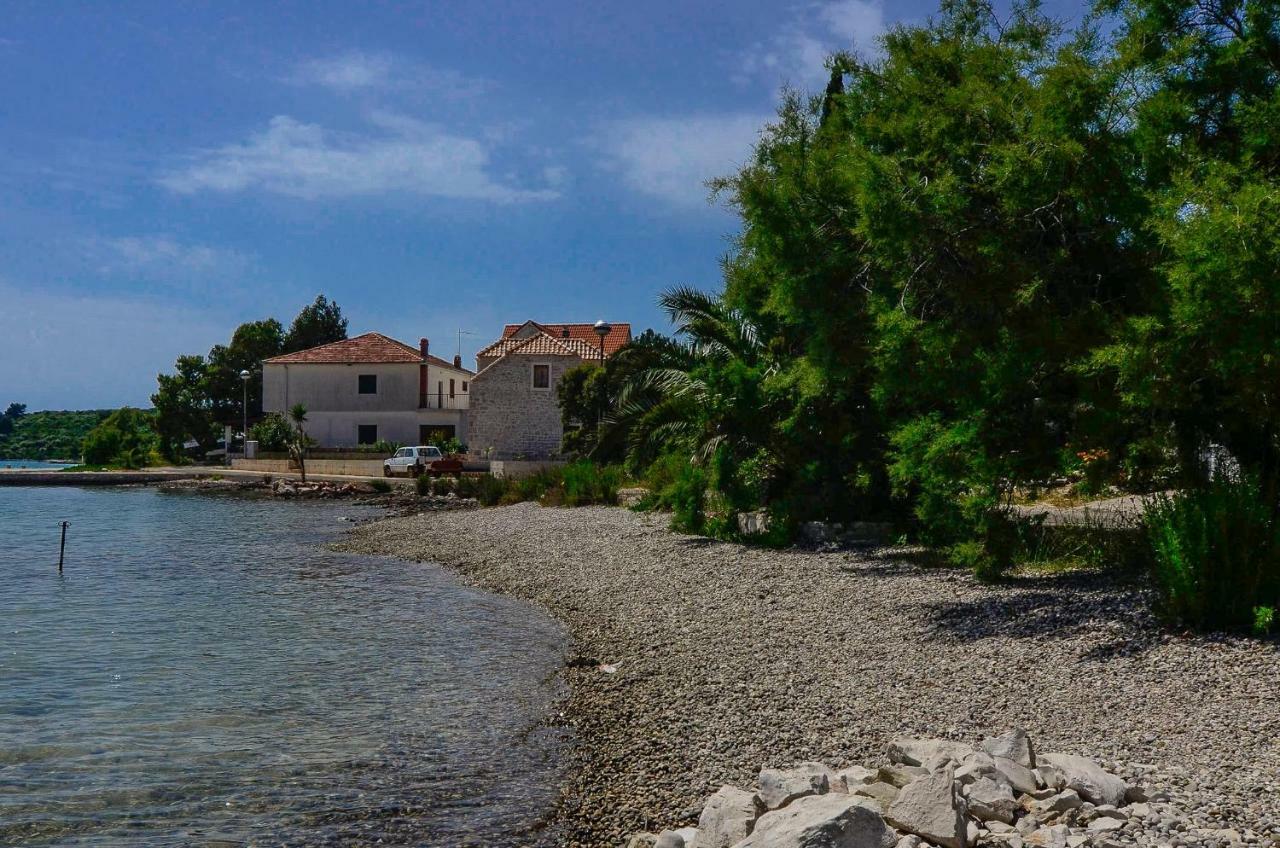 Holiday Home Lovište Екстериор снимка
