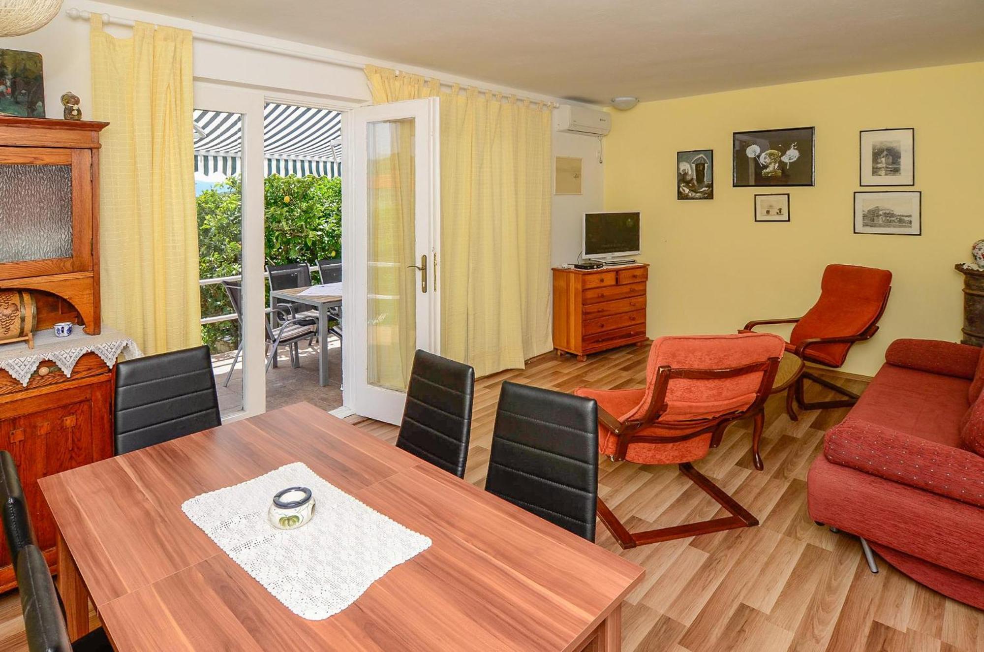 Holiday Home Lovište Екстериор снимка